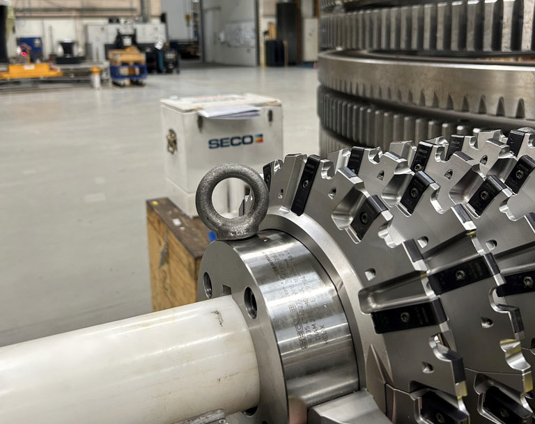 Niebuhr Gears A/S scorer stort med det skiftende AC300 lagerstyringssystem fra Seco, der bringer effektivitet og mål til banen